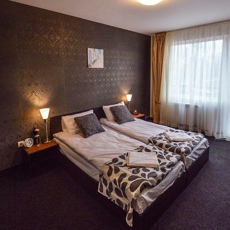 Elite Spetema Hotel Bozhurishte ภายนอก รูปภาพ