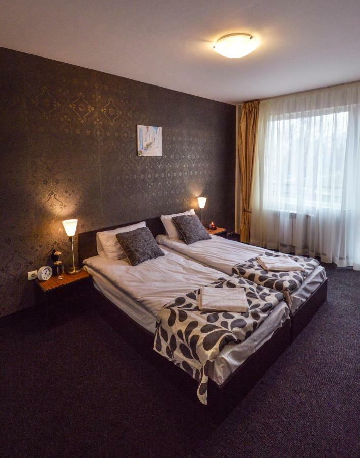 Elite Spetema Hotel Bozhurishte ภายนอก รูปภาพ