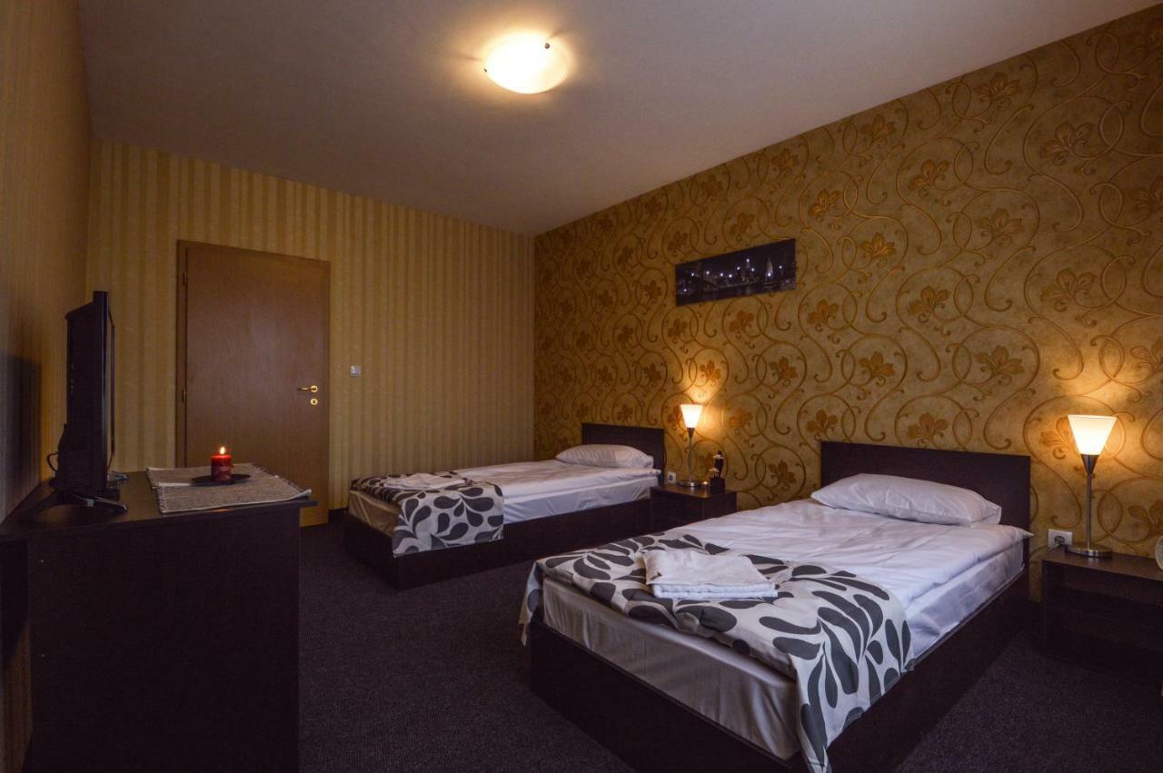 Elite Spetema Hotel Bozhurishte ภายนอก รูปภาพ