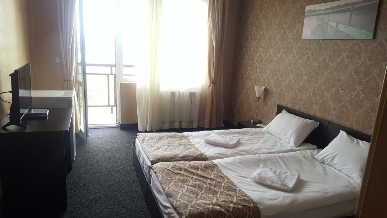 Elite Spetema Hotel Bozhurishte ภายนอก รูปภาพ